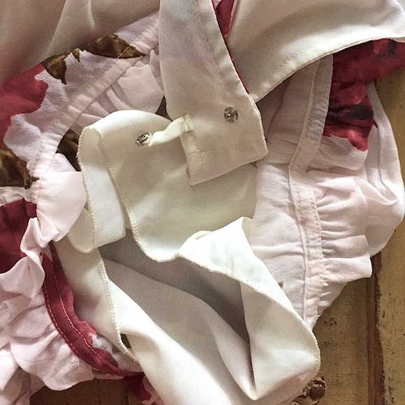 REVOLVE WINSTON WHITE BRAND BODYCON RED FLORAL RUFFLE DEEP V BOHO ROMPER S - Picture 8 of 15